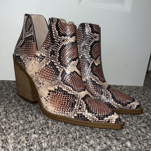 Vince Camuto Snakeskin Booties - Picture 2 of 6